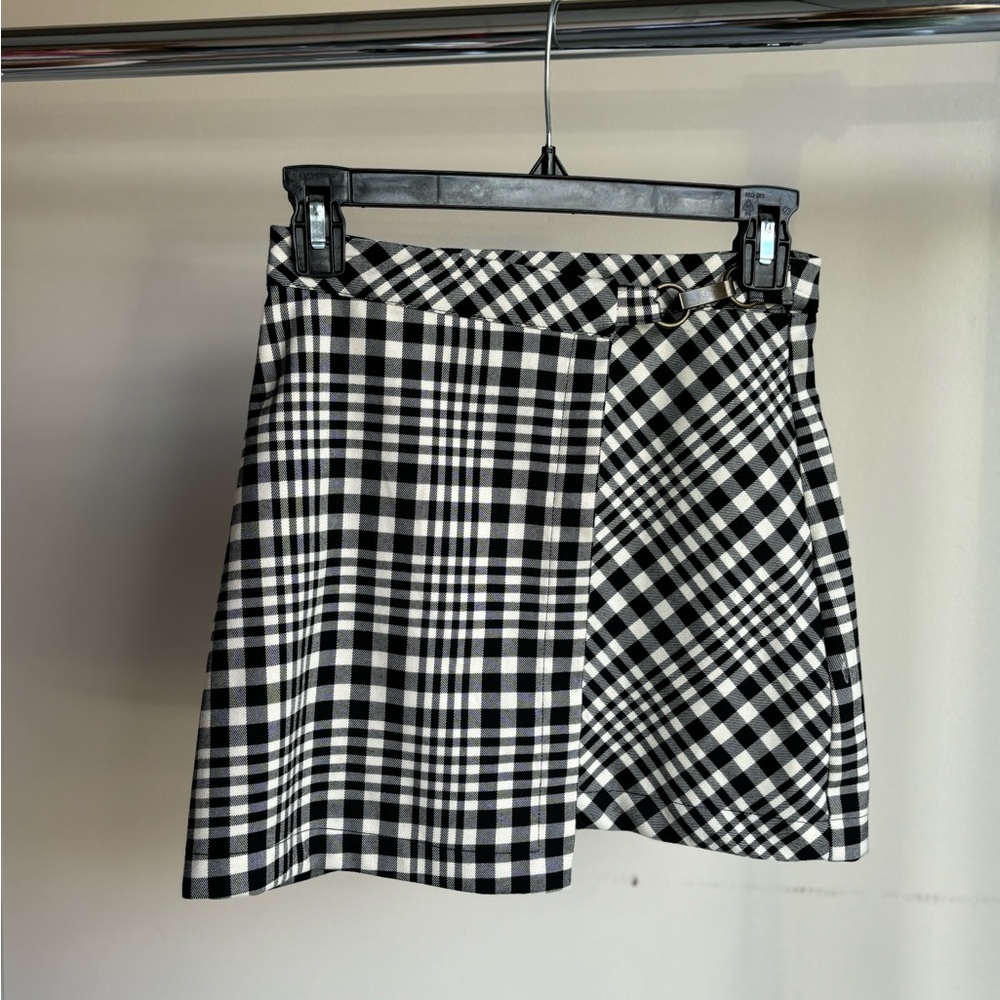 Black and white plaid miniskirt